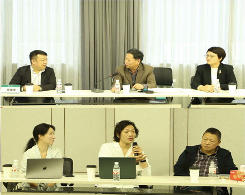 20251125_150633_993.png Screenshot 2025-11-25 at 15-06-35 【教育思想大讨论】人文学院召开智慧课程建设专题研讨会.png