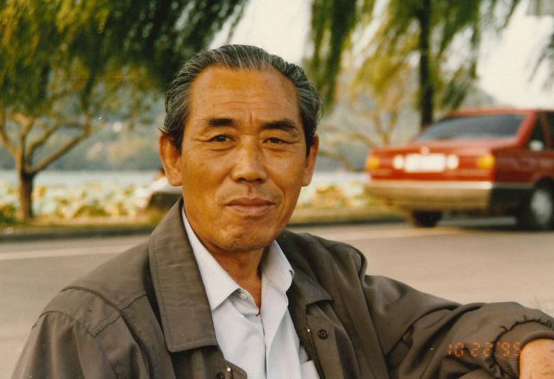 20251205_152534_385.jpg 【图06】刘洪福(摄于1995年).jpg