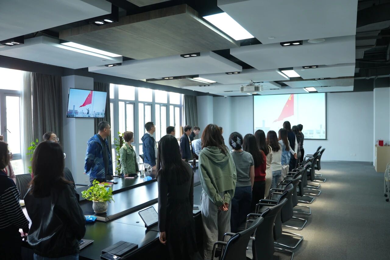 文创学院教职工党支部党员大会顺利召开