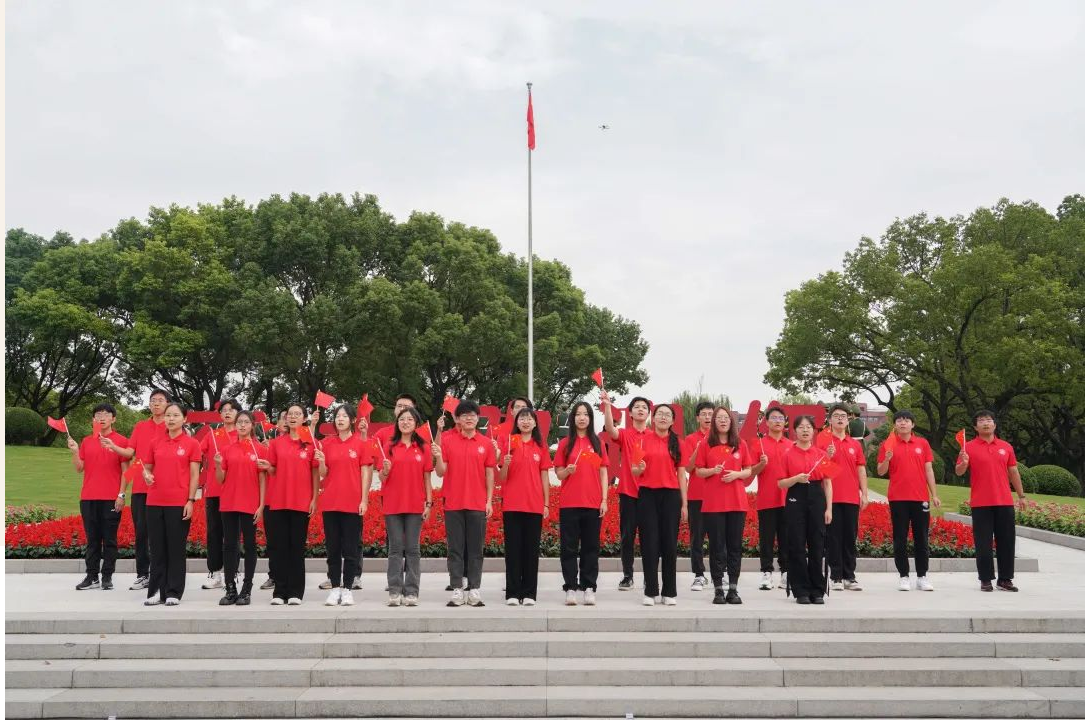 生日快乐！交大师生用青春告白祖国